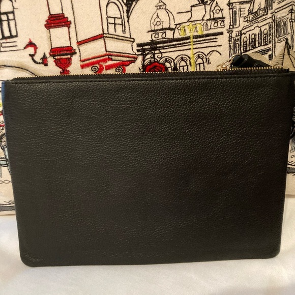 Kate Spade ♠️ Tablet Sleeve - Picture 6 of 6